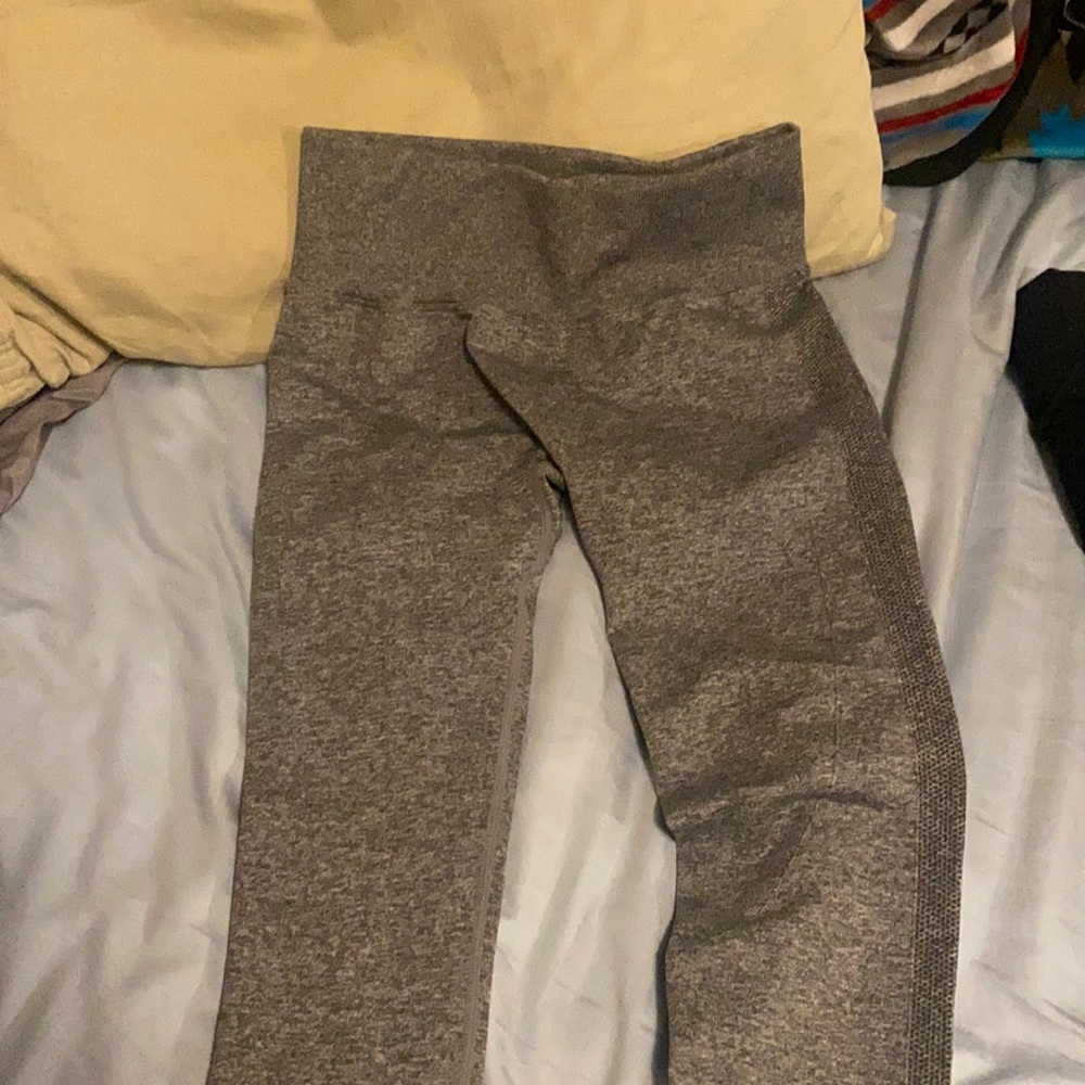 Scrunchy leggings